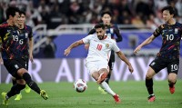 爱游戏-韩国足球队在国际杯赛中取得成功