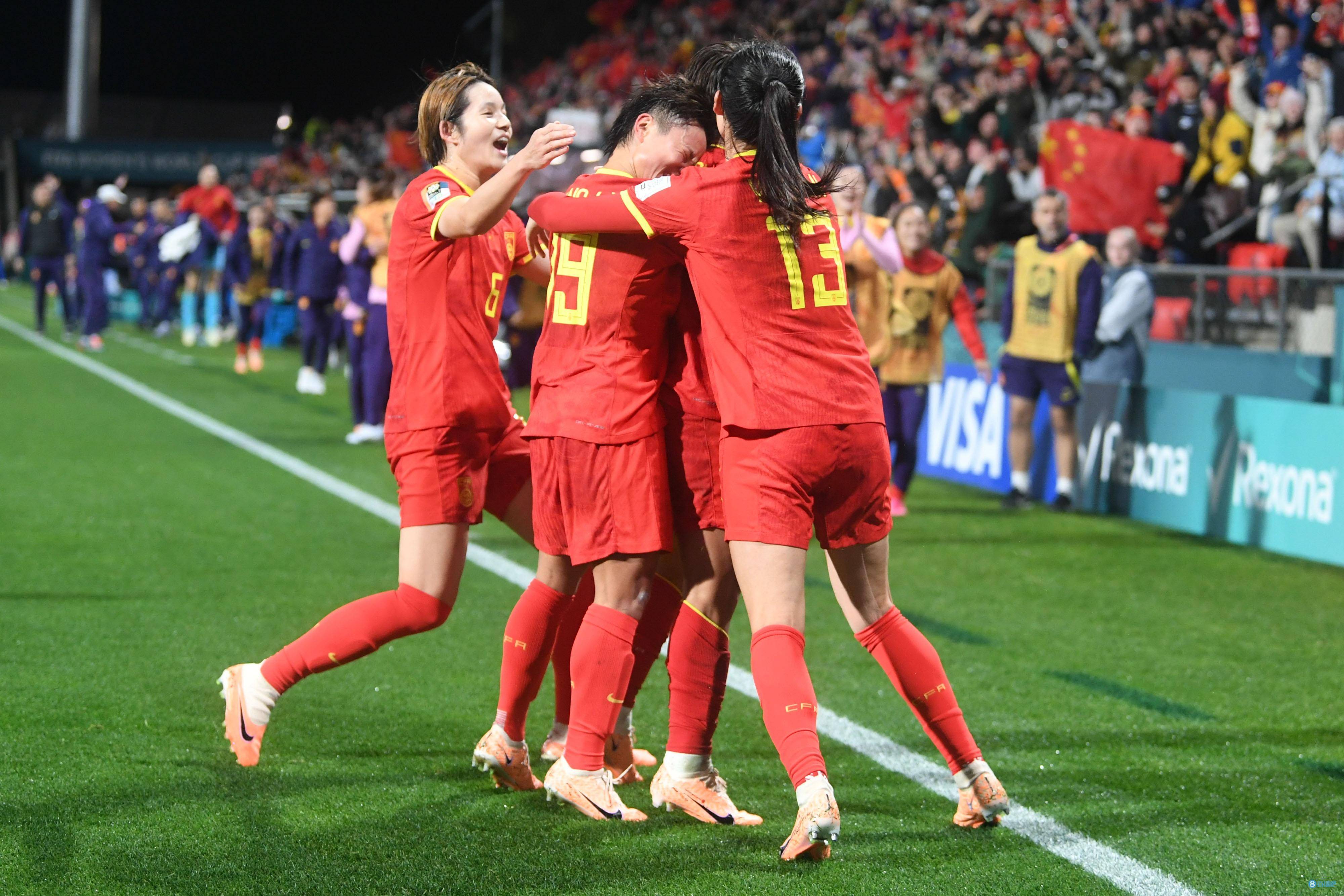 国际女足邀请赛，中国队表现亮眼
