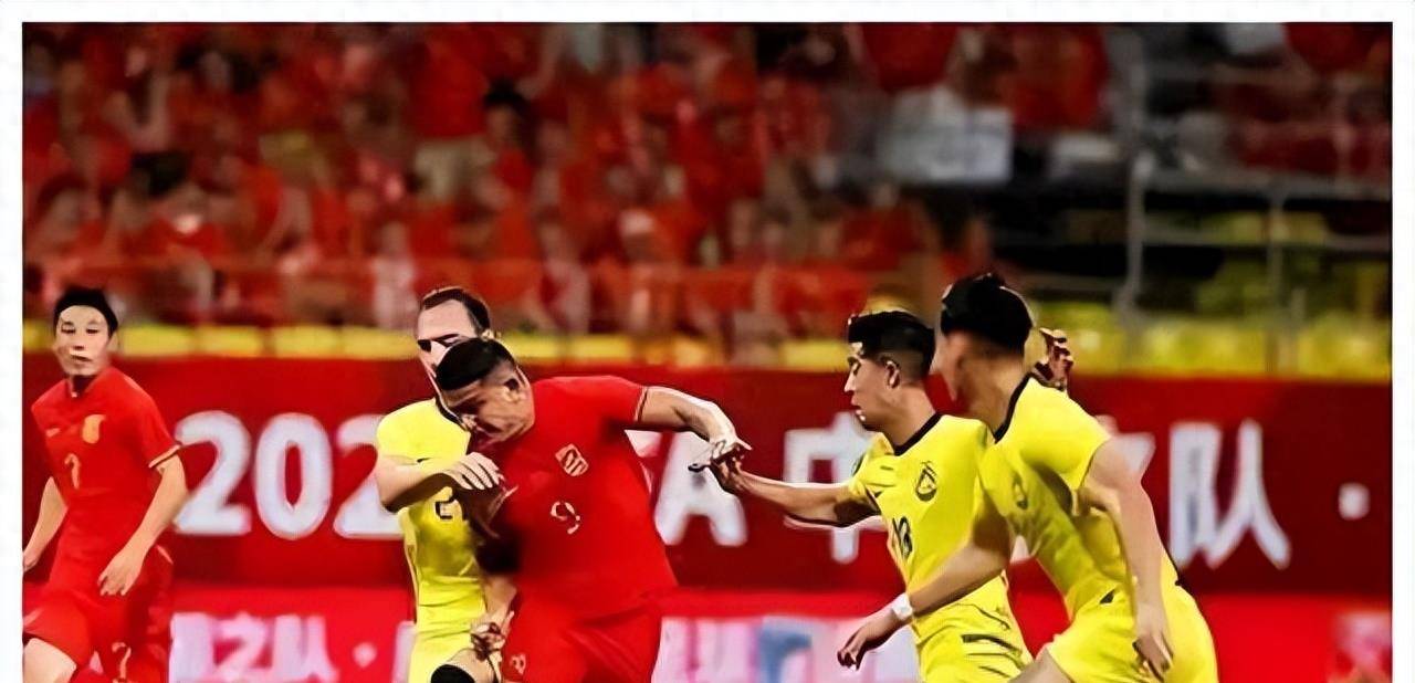 亚洲足球争霸壮丽赛事反复激烈