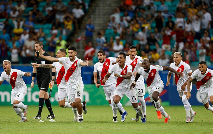 日本力克智利,苏亚雷斯刷新纪录 日本力克智利,苏亚雷斯刷新纪录