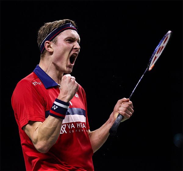 韩国队翻盘中国队，安赛龙高光表现