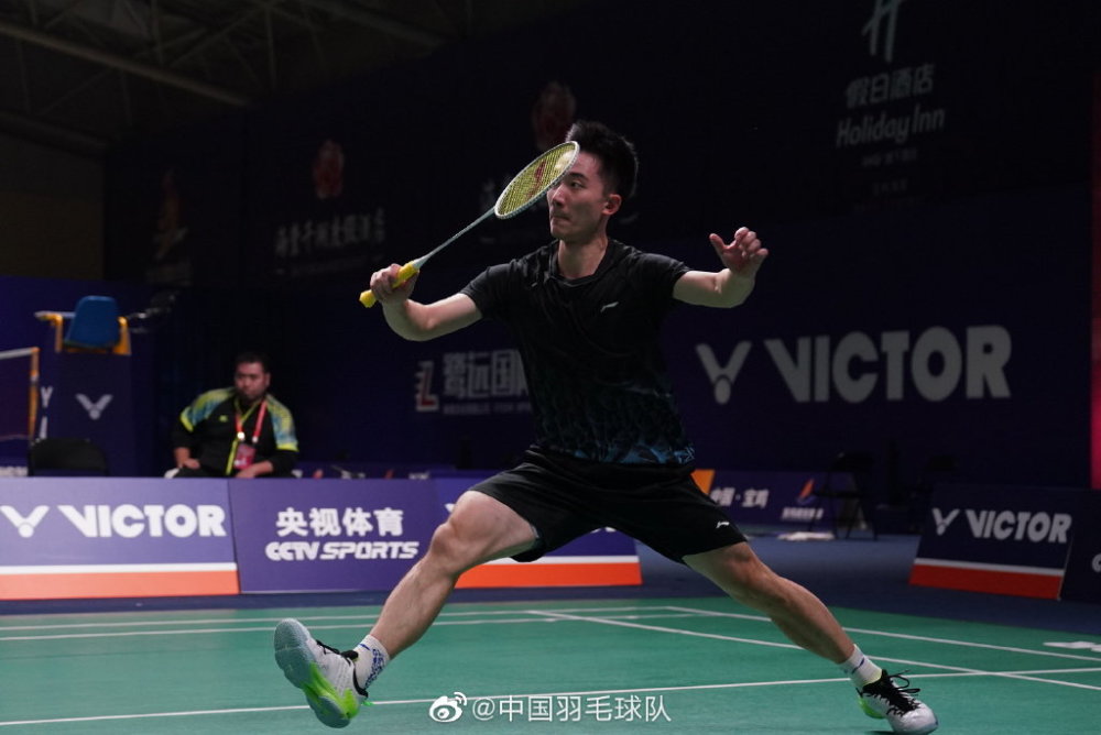 韩国队鏖战日本队，郑思维扛起全队