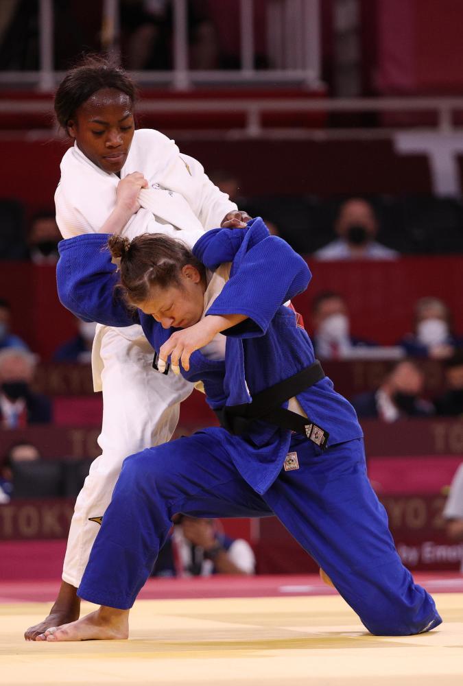 法国队绝杀中国队，桃田贤斗点燃赛场