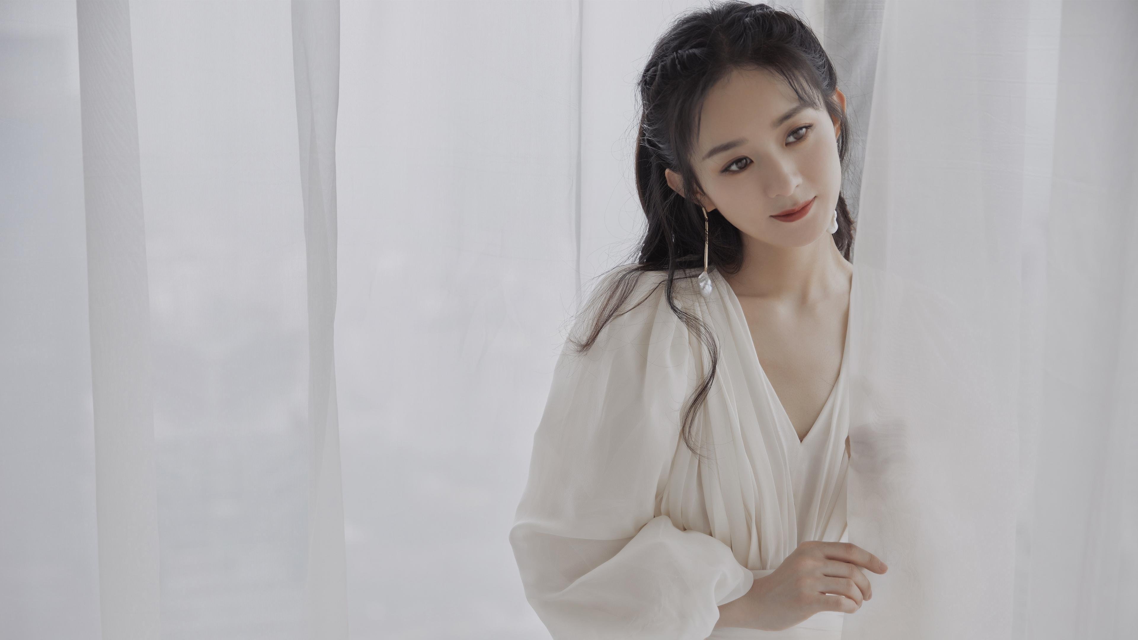 绝命单挑！德罗赞在舞台中央绽放，用一记记冷血中投埋葬雷霆